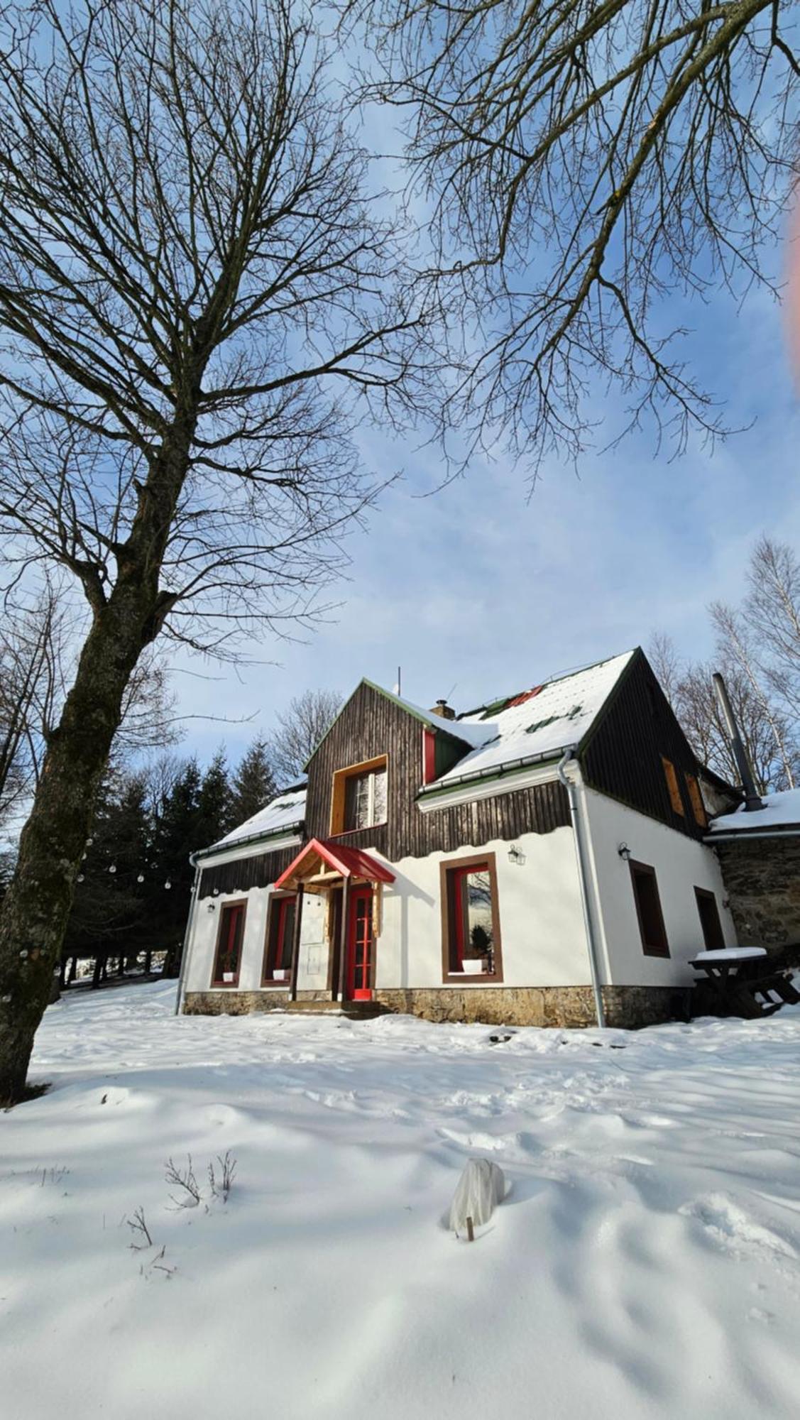 Five Maple Home For Families And Wild Nature Lovers Medenec Buitenkant foto